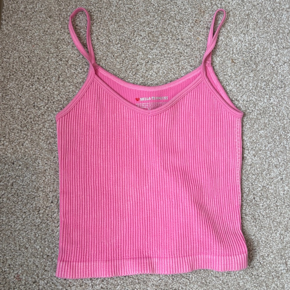 Bright Pink Bella Seamless Ribbed Cropped tank. Size small.